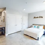 Music City Modern